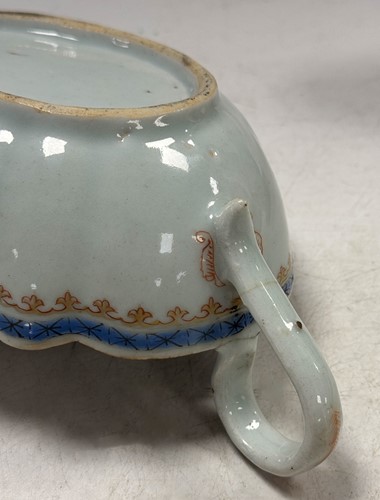 Lot 14 - Two Chinese famille rose sauceboats, Qianlong, circa 1780