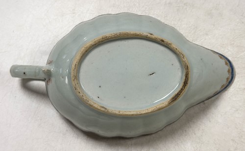 Lot 14 - Two Chinese famille rose sauceboats, Qianlong, circa 1780