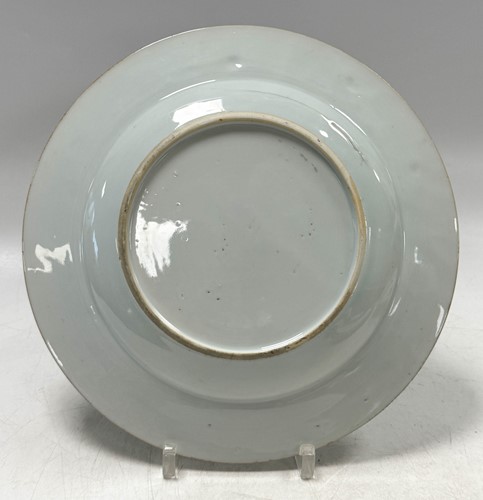 Lot 21 - Five Chinese porcelain export plates