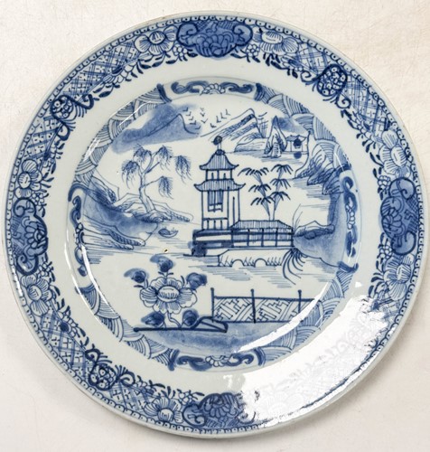 Lot 23 - Fourteen Chinese export blue and white plates, Kangxi and later