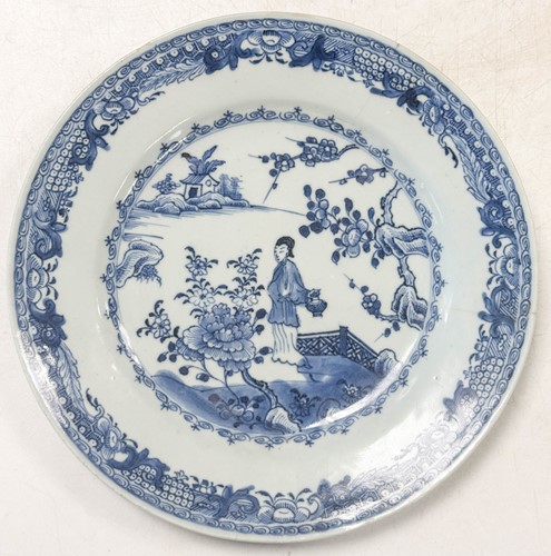Lot 23 - Fourteen Chinese export blue and white plates, Kangxi and later