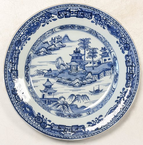 Lot 23 - Fourteen Chinese export blue and white plates, Kangxi and later