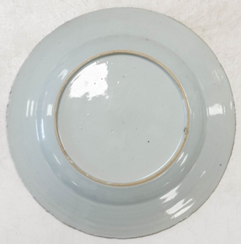 Lot 23 - Fourteen Chinese export blue and white plates, Kangxi and later
