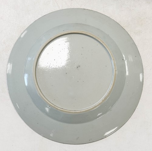 Lot 23 - Fourteen Chinese export blue and white plates, Kangxi and later