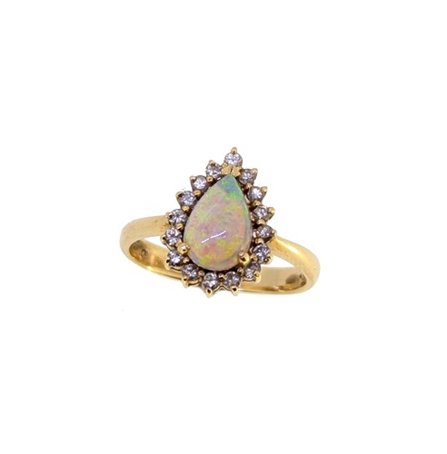 Lot 58 - An opal and diamond cluster ring