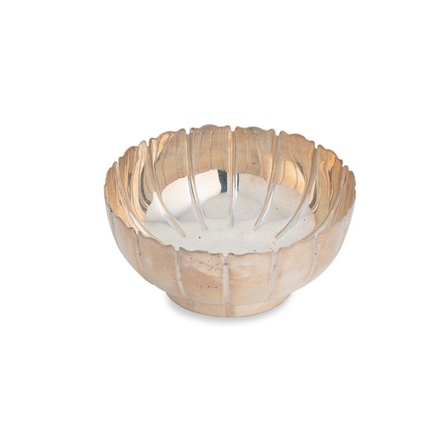 Lot 463 - A George IV silver bowl