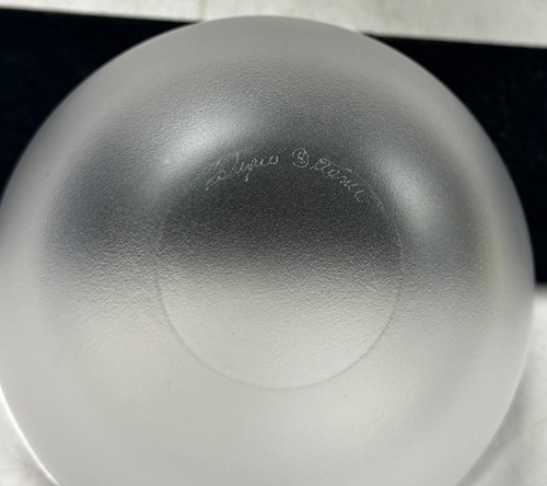 Lot 10 - Igor, a Lalique frosted and polished glass caviar bowl and stand