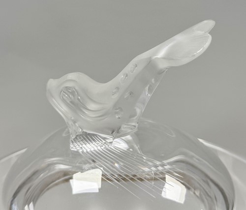 Lot 10 - Igor, a Lalique frosted and polished glass caviar bowl and stand