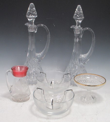 Lot 130 - A pair of Baccarat glass caviar dishes; Lily...