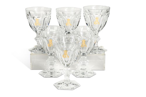 Lot 658 - A set of twenty four Baccarat Harcourt wine glasses