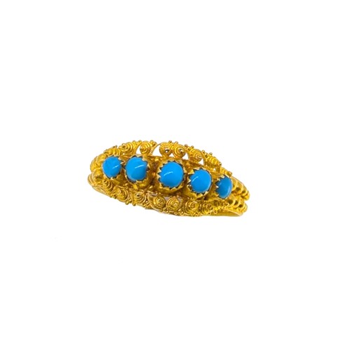 Lot 21 - A turquoise dress ring