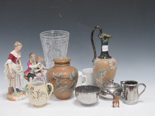 Lot 124 - Collection of various ceramics to include...
