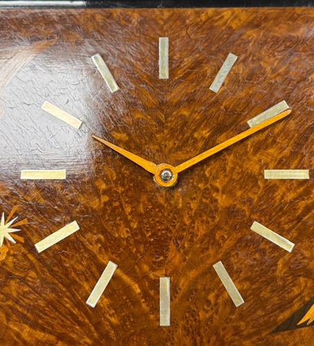 Lot 139 - An Art Deco burr walnut wall clock, circa 1930