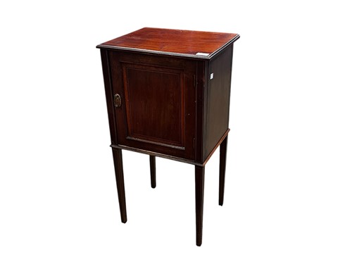 Lot 589 - An Edwardian mahogany bedside cupboard with...