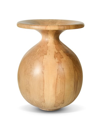 Lot 138 - Richard Chapman (1951-), a large spalted sycamore vase