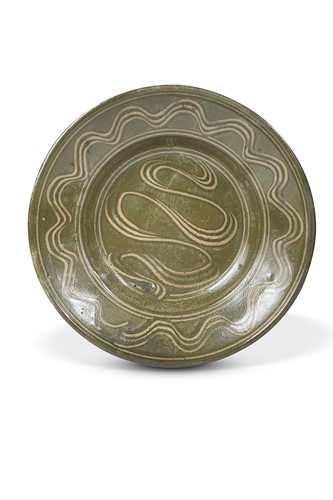 Lot 53 - Michael Cardew (1901-1983) for Wenford Bridge, a large studio pottery dish, circa 1975