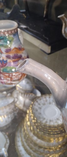 Lot 6 - A group of Mandarin porcelain, 18th century,...