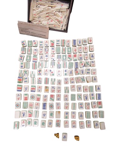 Lot 172 - An early 20th century Chinese mahjong set,...