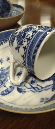 Lot 7 - A collection of Chinese blue and white tea...