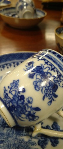 Lot 7 - A collection of Chinese blue and white tea...