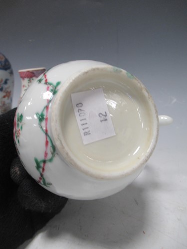 Lot 17 - A Chinese export sparrow beak jug and cover,...