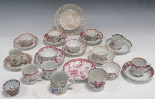 Lot 34 - A group of Chinese teawares, mainly 18th...