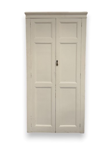 Lot 799 - A 20th century white painted wardrobe, with...
