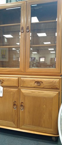 Lot 274 - An Ercol 'Windsor' elm bookcase