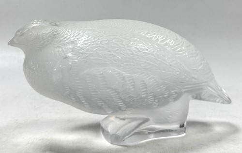 Lot 8 - A small collection of modern Lalique glass