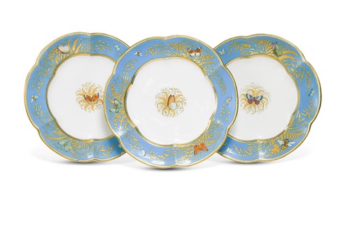 Lot 510 - A set of eight English porcelain plates, 19th century