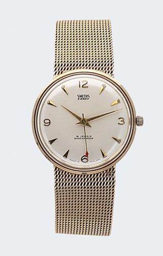 Lot 269 - Smiths - A 9ct gold 'Everest' wristwatch