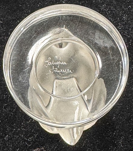 Lot 9 - Cygne, a pair of modern Lalique frosted glass paperweight