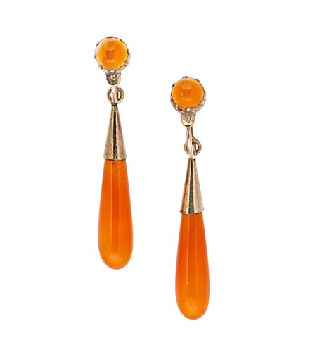 Lot 176 - A pair of cornelian ear pendants