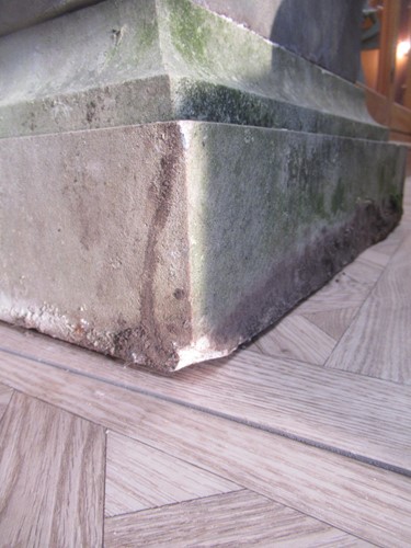 Lot 739 - A large Haddonstone Gothic style composite stone garden urn