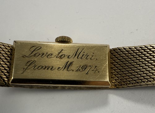 Lot 235 - Roy King for Bueche-Girod - A 9ct gold wristwatch