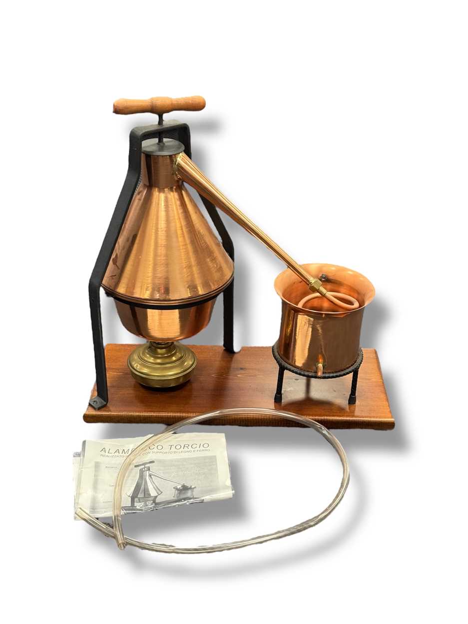 Lot 265 - A copper alembic gin still 46cm high
