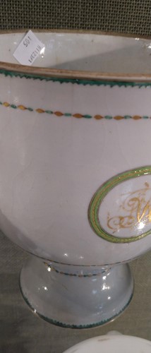 Lot 16 - Large 19th century Chinese export bowl with...
