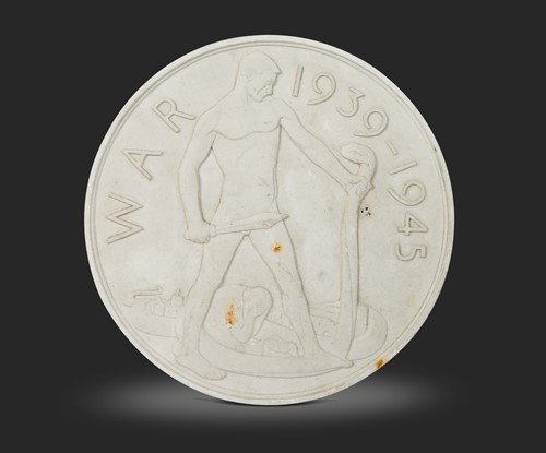 Lot 81 - A WWII plaster commemorative roundel