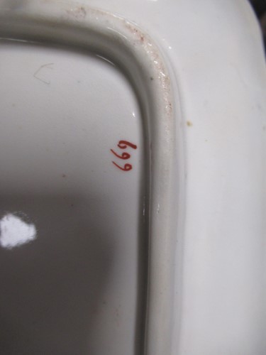 Lot 33 - Two pairs of Derby plates, one - pattern 309,...