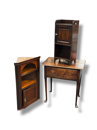 Lot 699 - A 19th century oak low boy with single frieze...