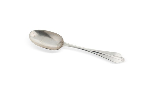 Lot 413 - A George I Britannia silver 'dog nose' pattern spoon