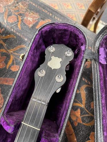 Lot 709 - A Clifford Essex CE Special open back five string Banjo