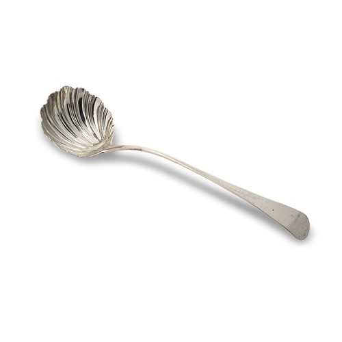 Lot 433 - A George III 18th century silver soup ladle