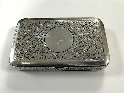 Lot 283 - A Victorian silver snuff box, mark of Sampson...
