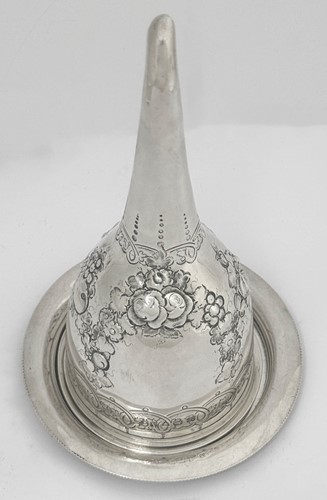 Lot 488 - A Victorian silver wine funnel with associated stand