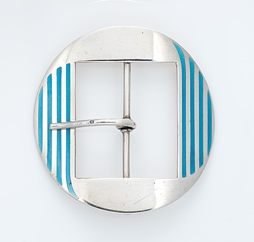 Lot 320 - An early 20th century silver and enamel Art Nouveau belt buckle