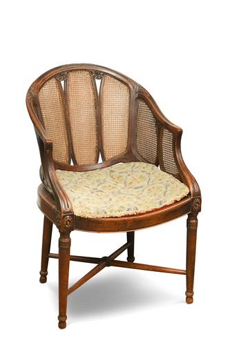 Lot 564 - A George III Hepplewhite period mahogany tub chair, circa 1780