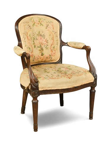 Lot 714 - A George III mahogany open armchair