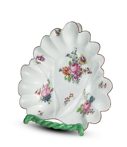 Lot 440 - A Longton Hall leaf dish, circa 1755