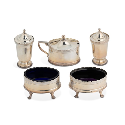 Lot 537 - A George V silver 5-piece cruet set